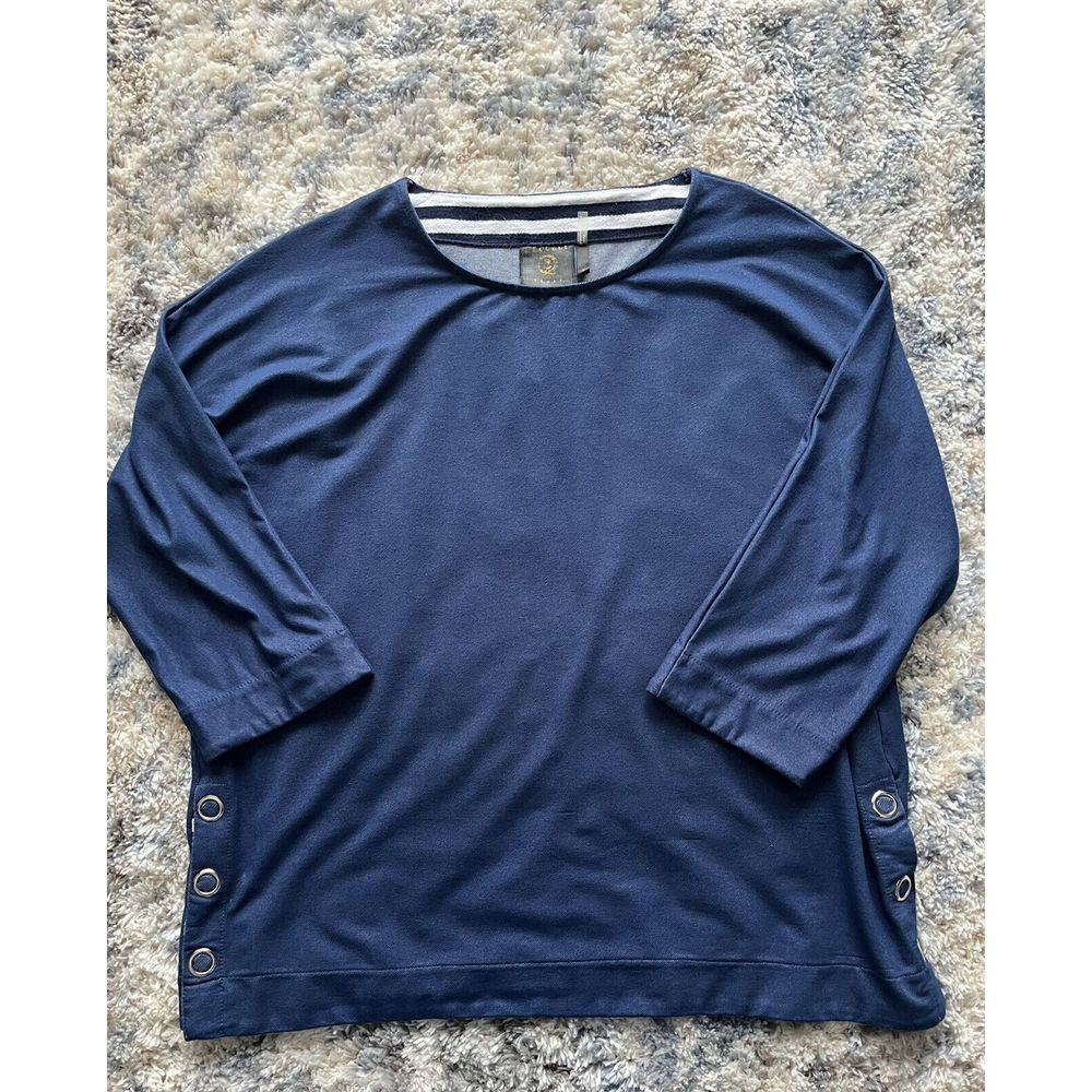 Vecceli Italy Size Large Blue Knit Stretch Top